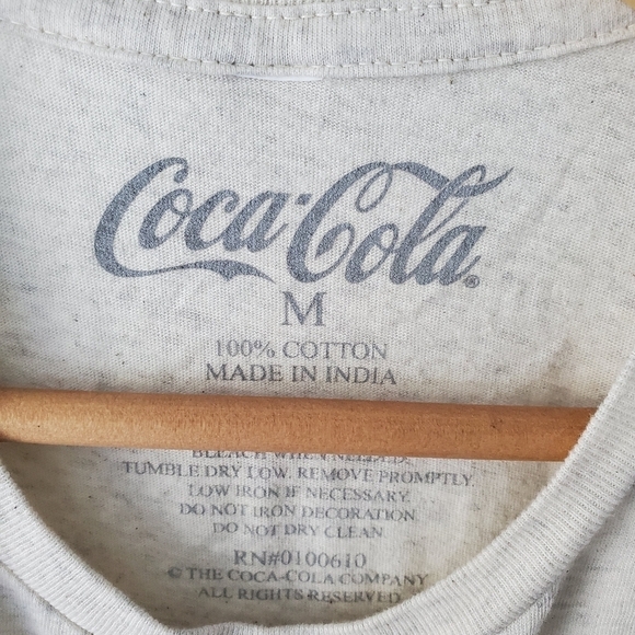 EUC Coca Cola 2022 cotton T Shirt size M - Picture 3 of 4